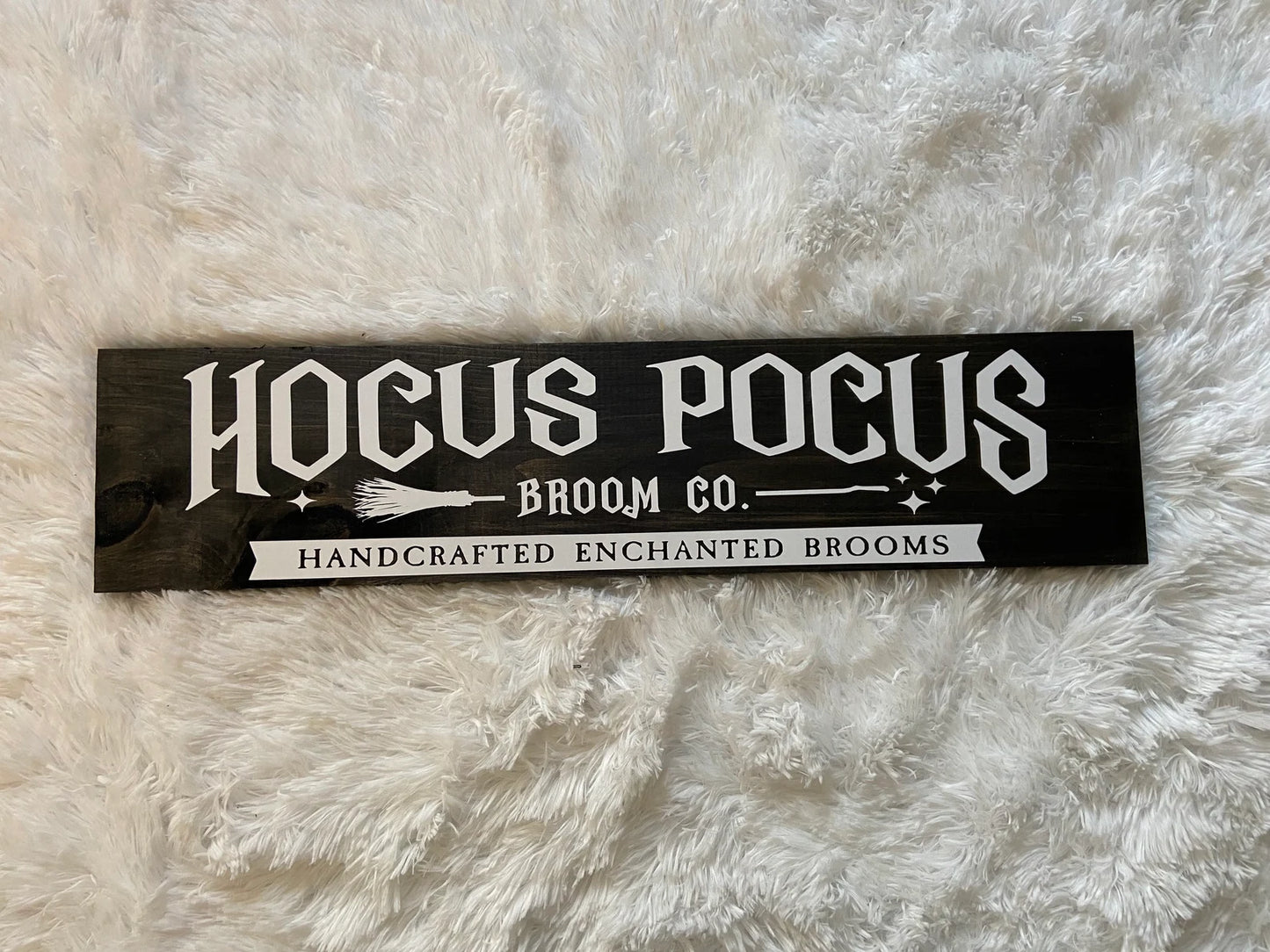 Hocus Pocus Broom Sign